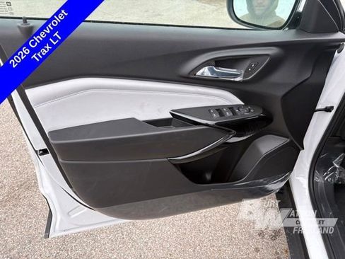 New 2026 Chevrolet Trax LT w/ Driver Confidence Package FWD image 9