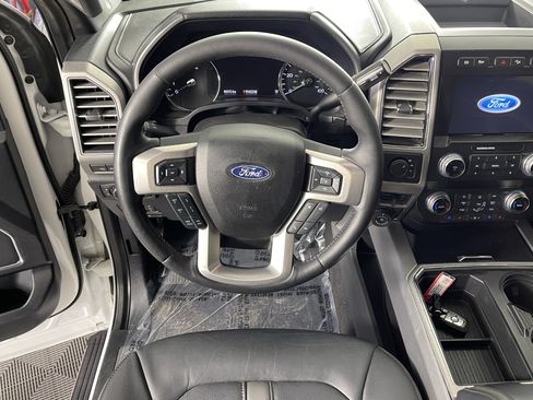 Used 2020 Ford F450 Platinum w/ FX4 Off-Road Package AWD/4WD image 12