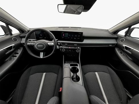 New 2025 Hyundai Sonata SEL image 13