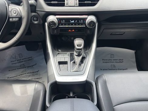 Used 2025 Toyota RAV4 XLE Premium FWD image 15