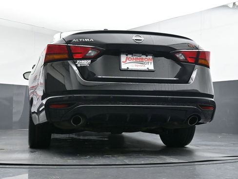 Used 2023 Nissan Altima 2.5 SR image 40