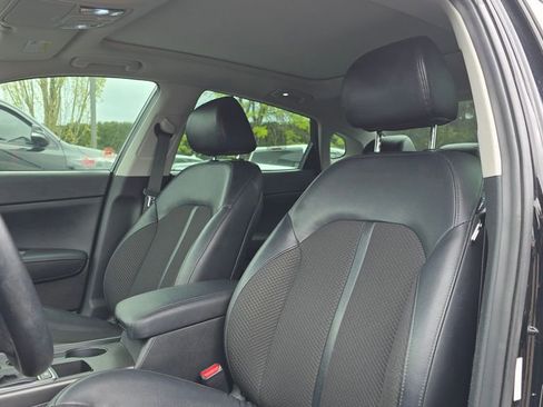 Used 2018 Kia Optima S w/ Panoramic Sunroof Package FWD image 57