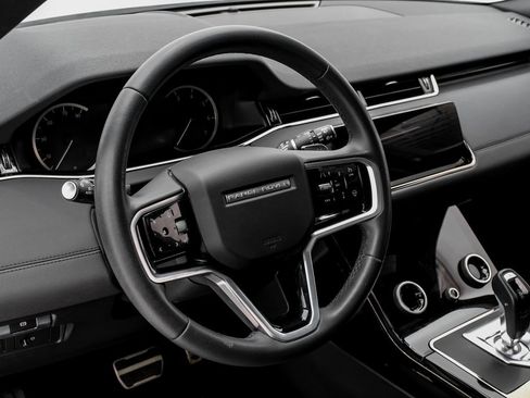 Used 2023 Land Rover Range Rover Evoque R-Dynamic SE image 13