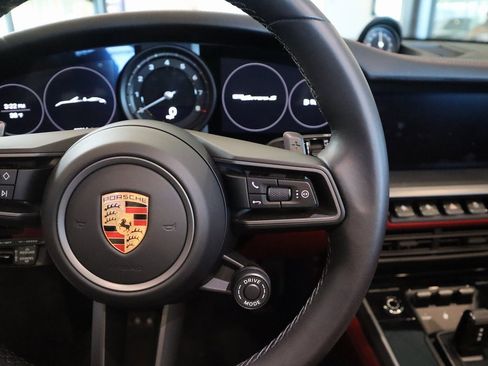 Used 2020 Porsche 911 Carrera S image 29