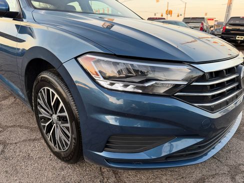 Used 2020 Volkswagen Jetta SE image 30