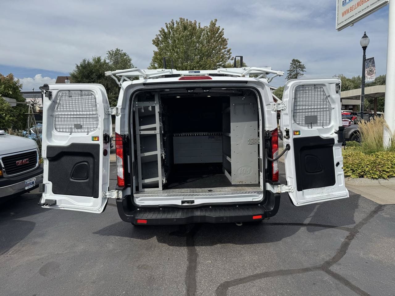 Used 2023 Ford Transit 250 Low Roof AWD image 12
