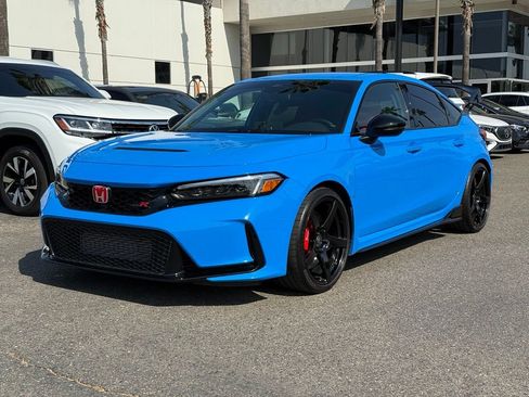 Used 2023 Honda Civic Type R image 9