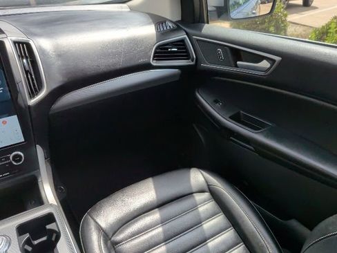 Certified 2022 Ford Edge SEL AWD/4WD image 12