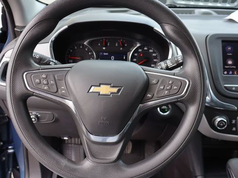 Used 2024 Chevrolet Equinox LS w/ LS Convenience Package FWD image 6