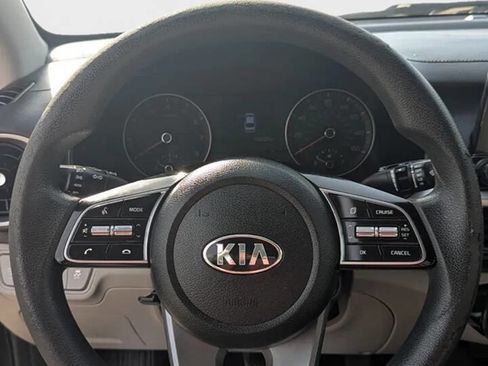 Used 2019 Kia Forte LXS image 8