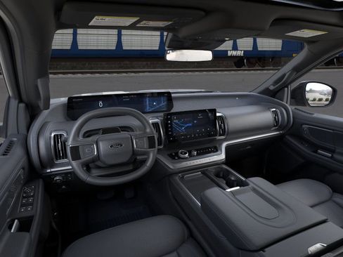 New 2026 Ford Expedition Max Platinum w/ Stealth Performance Package AWD/4WD image 9