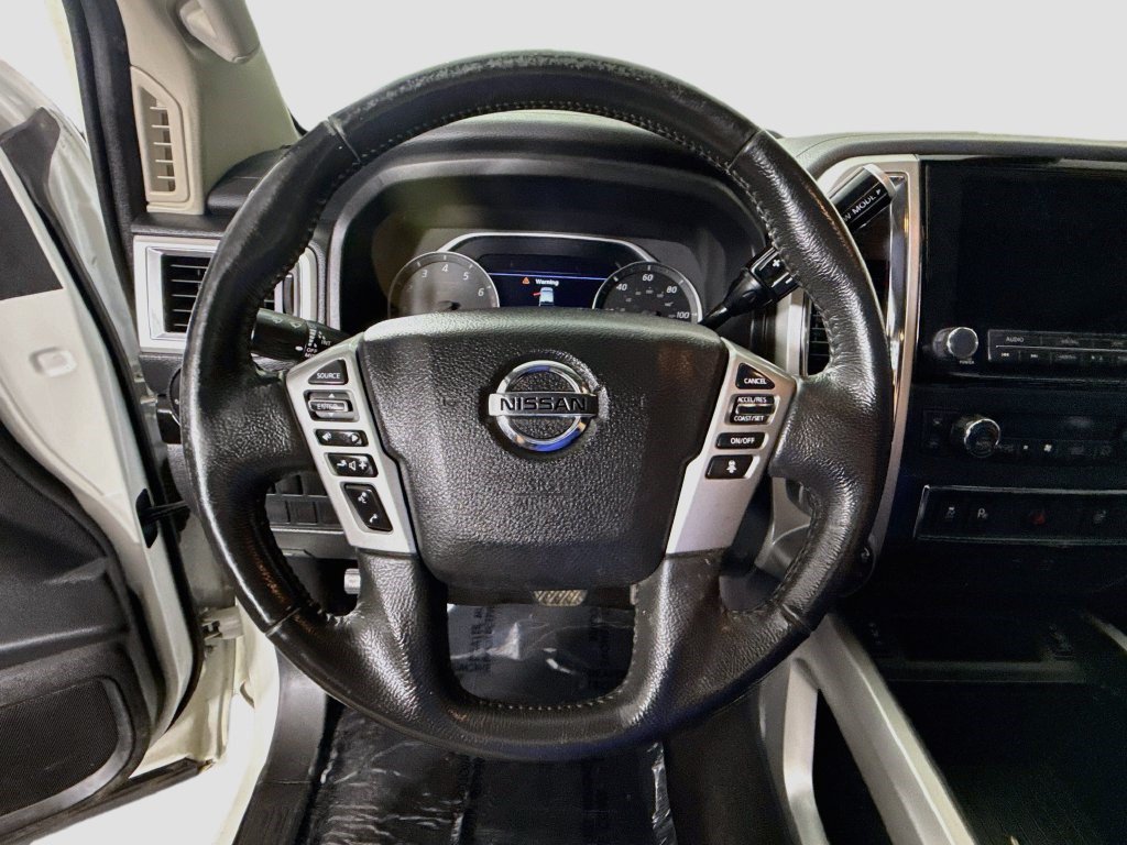Used 2021 Nissan Titan SV w/ SV Convenience Package AWD/4WD image 12