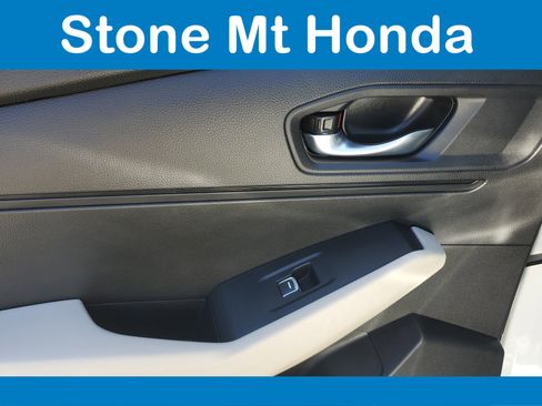 Used 2024 Honda Accord EX image 11