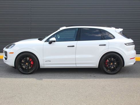 New 2026 Porsche Cayenne GTS AWD/4WD image 2