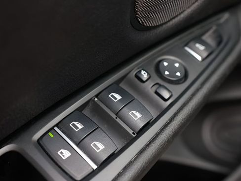 Used 2017 BMW X6 xDrive35i image 22