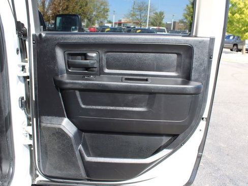 Used 2015 RAM 1500 Express image 22