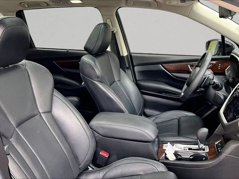 Used 2025 Subaru Ascent Touring w/ Popular Package #1 AWD/4WD image 30
