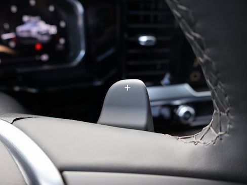 New 2026 GMC Sierra 1500 SLT w/ SLT Premium Plus Package image 19