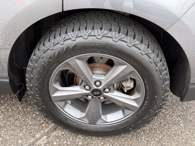 Certified 2024 Ford Edge SEL w/ Sport Appearance Package AWD/4WD image 5