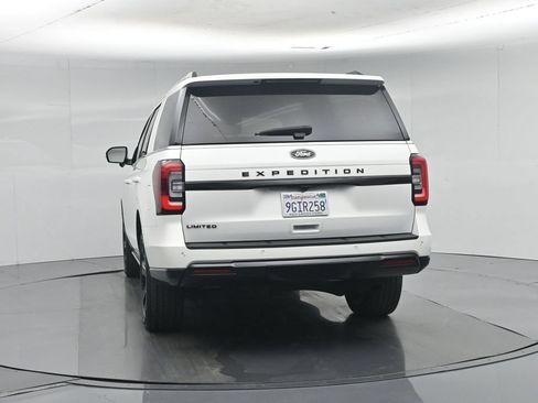 Used 2023 Ford Expedition Limited AWD/4WD image 36