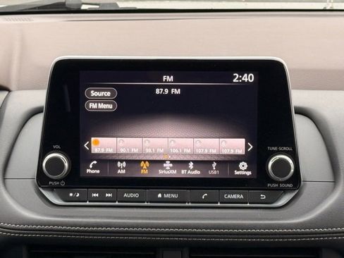 Certified 2023 Nissan Rogue SV image 26