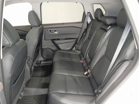 Used 2021 Nissan Rogue SL w/ Premium Package AWD/4WD image 12