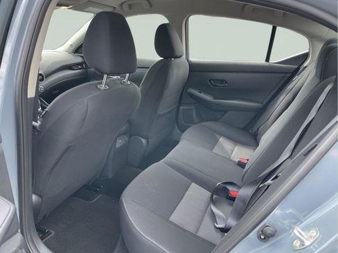 Used 2025 Nissan Sentra SV w/ All-Weather Package FWD image 13