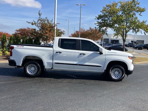 Used 2024 Chevrolet Silverado 1500 W/T w/ WT Value Package image 11