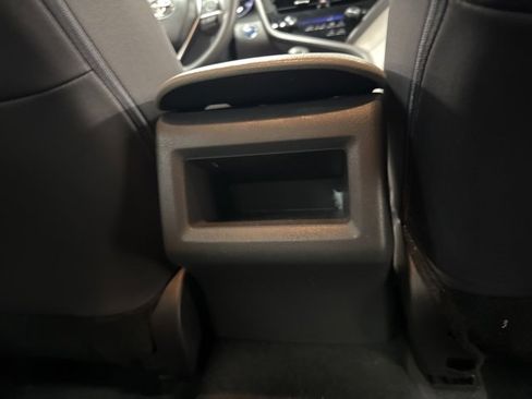 Used 2022 Toyota Camry LE image 14