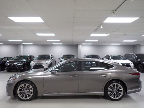 Used 2018 Lexus LS 500 AWD image 20