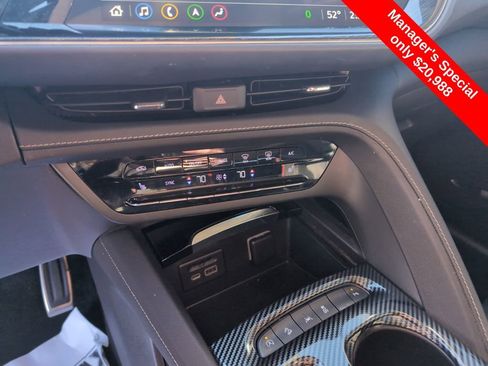 Used 2022 Buick Envision Essence w/ Technology Package I image 22