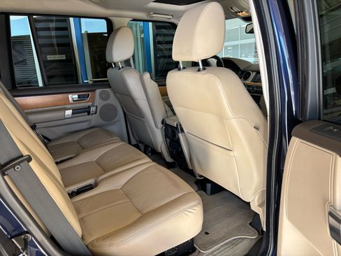 Used 2014 Land Rover LR4 HSE LUX image 28