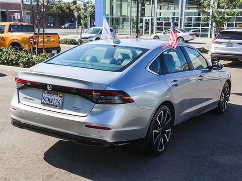Used 2023 Honda Accord Touring image 5