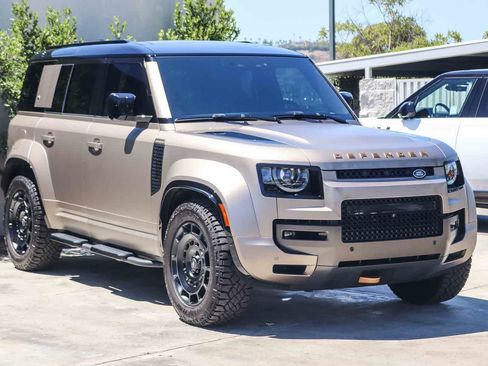 Certified 2025 Land Rover Defender 110 AWD/4WD image 3