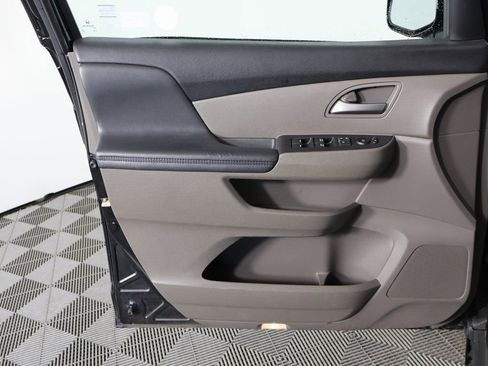 Used 2012 Honda Odyssey EX-L image 11