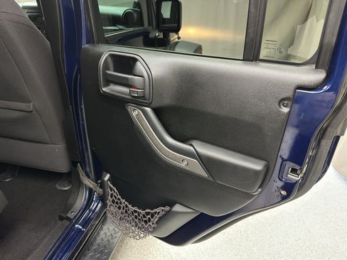 Used 2013 Jeep Wrangler Unlimited Sport AWD/4WD image 16