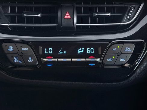 Used 2019 Toyota C-HR LE image 16