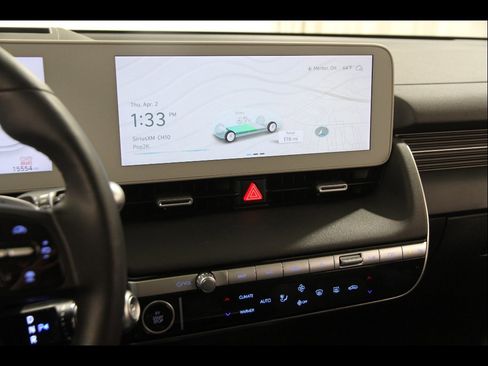 Certified 2024 Hyundai Ioniq 5 Limited AWD/4WD image 9