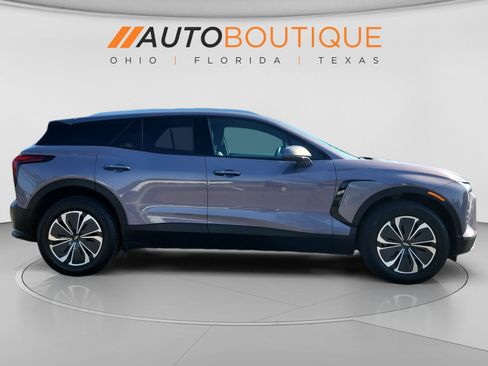 Used 2024 Chevrolet Blazer EV LT AWD/4WD image 6