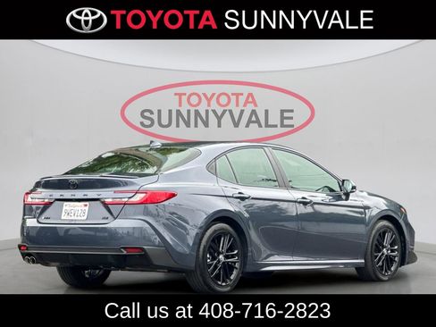 Used 2026 Toyota Camry SE FWD image 4