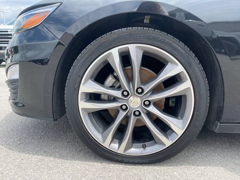 Used 2023 Chevrolet Malibu LT FWD image 30
