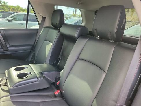 Used 2023 Toyota 4Runner TRD Off-Road Premium w/ Moonroof Package AWD/4WD image 12