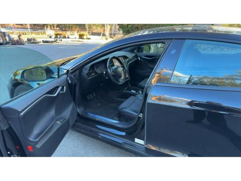 Used 2018 Tesla Model S 75D AWD/4WD image 5