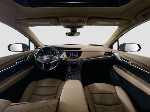 Used 2023 Cadillac XT5 Premium Luxury w/ Platinum Package image 9