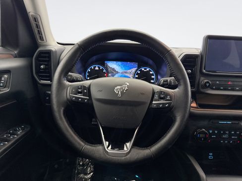 Used 2021 Ford Bronco Sport Outer Banks image 12