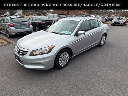 Used 2012 Honda Accord LX image 7