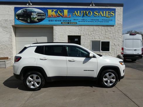 Used 2019 Jeep Compass Latitude AWD/4WD image 1