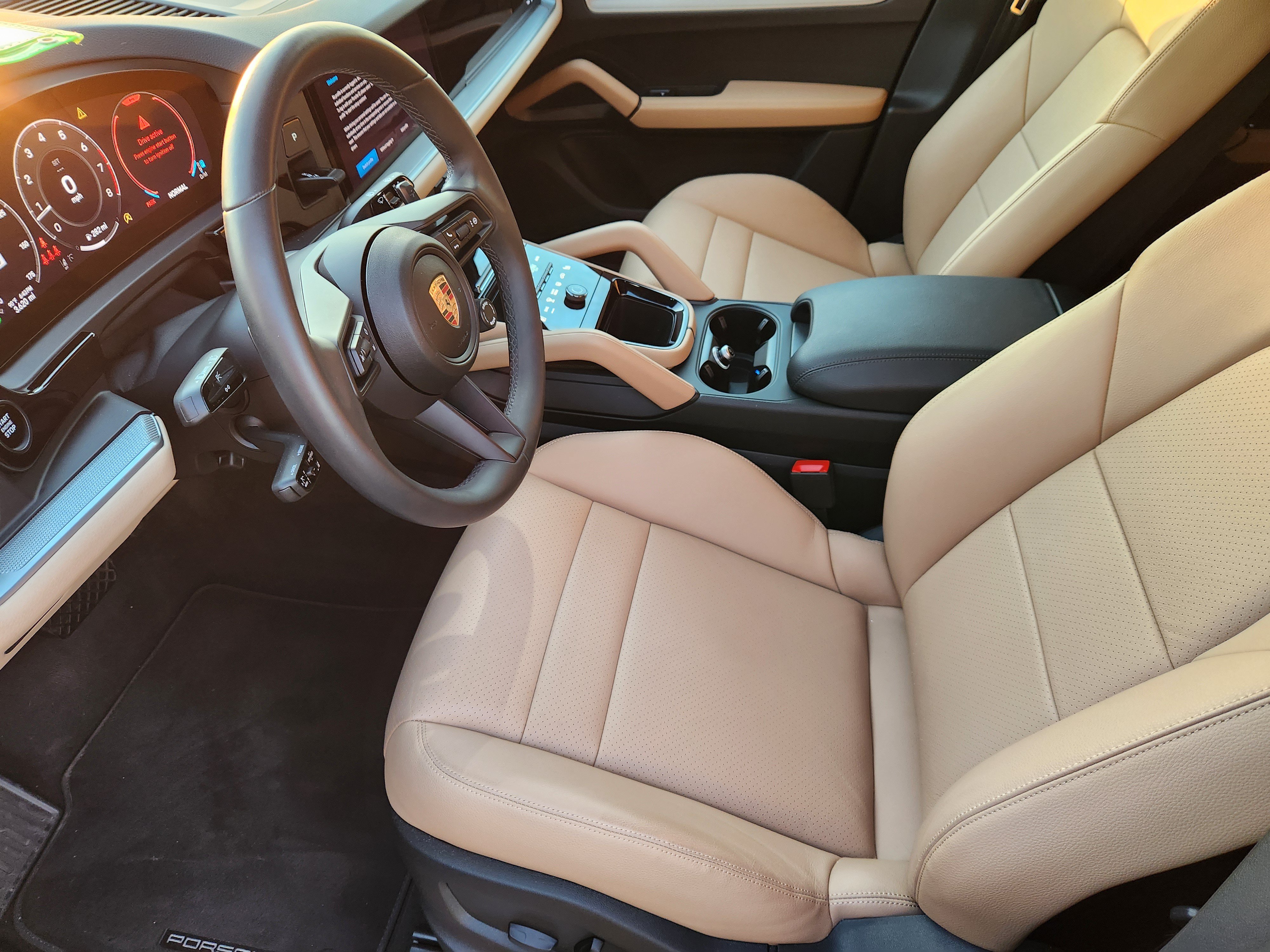 Certified 2026 Porsche Cayenne AWD/4WD image 15