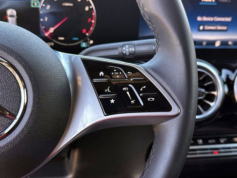 Certified 2025 Mercedes-Benz GLB 250 image 26