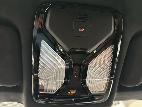 Used 2025 BMW X6 M60i image 35